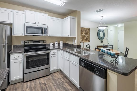 The Colony at Deerwood - Fully-equipped kitchens with microwaves