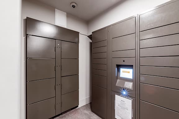 Electronic package locker system - Talavera Apartments