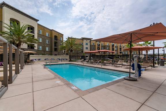 Resort-style swimming pool - Talavera Apartments