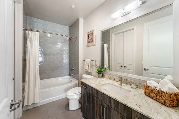 Soaking tubs - Everlee