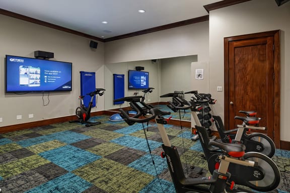 The Estates at River Pointe spin room