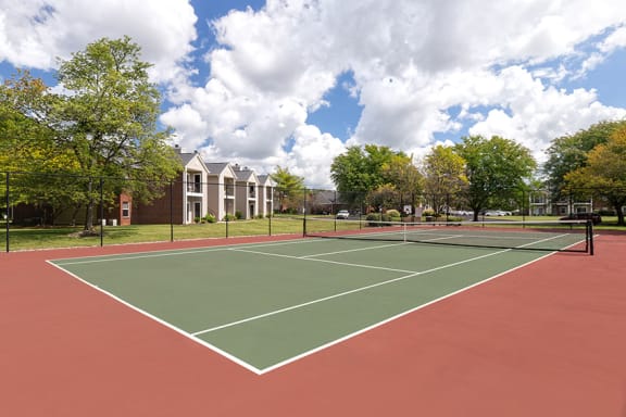 East Chase Apartments outdoor tennis court