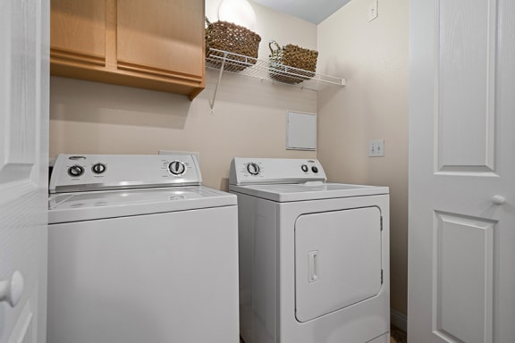 Antelope Ridge Apartments washer and dryer