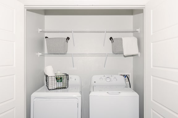 Debbie Lane Flats washer and dryer