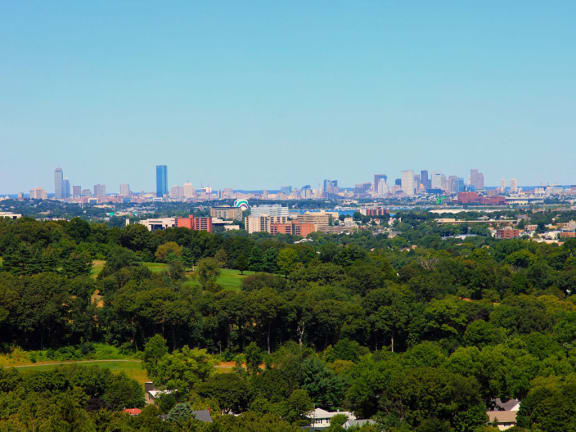 Apartments with Boston Skyline Views-12 Highpoint Circle Quincy, MA 02169-HighPoint Apartments