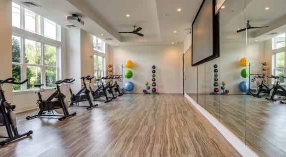 Berkshire Ballantyne apartments spin, yoga and flex studio