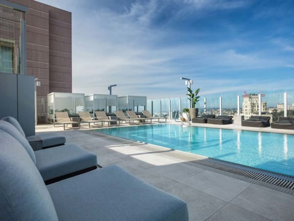 Luxurious Rooftop Pool at The Rey Apartments, San Diego, California