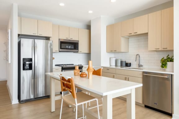 RiverPoint apartments luxury kitchen with Energy Star appliances