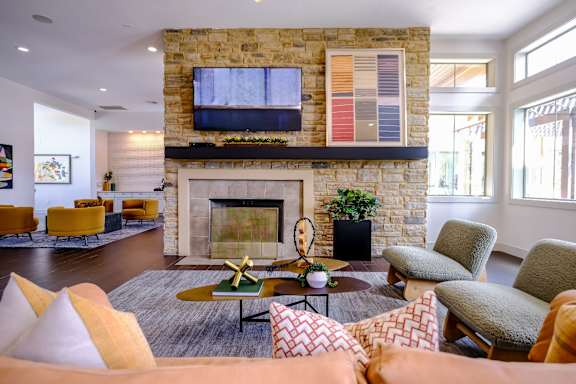 social lounge at The Falls at Copper Lake Houston apartments
