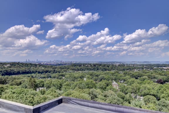 One and Two Bedroom Apartments with Waterviews-HighPoint Apartments