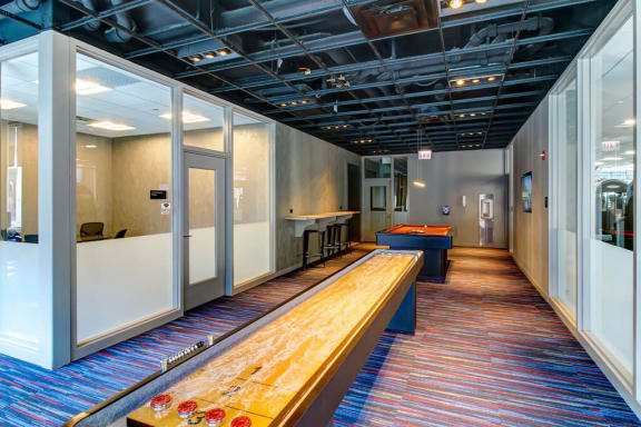 Tech Lounge in Chicago IL 60610