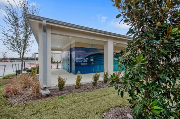 Garden at Parkat Bayside, Rowlett