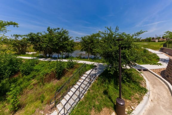 Safe Walking Paths In Courtyard at Mansions of Georgetown, Texas, 78626