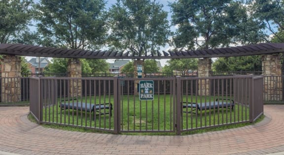 Pet Park at Estancia Townhomes, Texas