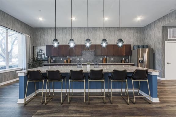 resident entertaining kitchen at Aspire at 610 apartments