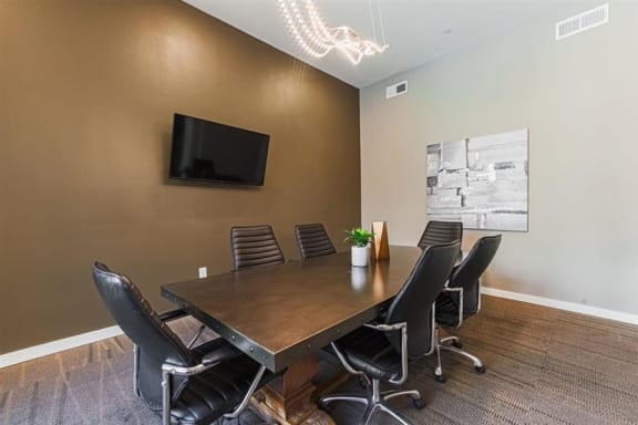 conference room at Aspire at 610 apartments