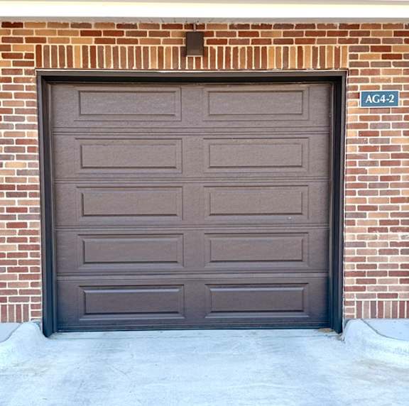 Attached Garage