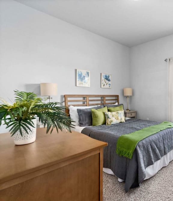 Bedroom with Nightstand at Highview Pointe, Louisville, Kentucky