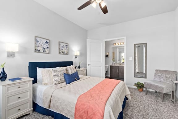 Modern Bedroom at Highview Pointe, Louisville