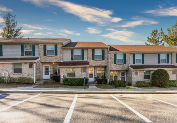 Front exterior at Spring Hill Apartments & Townhomes, Maryland