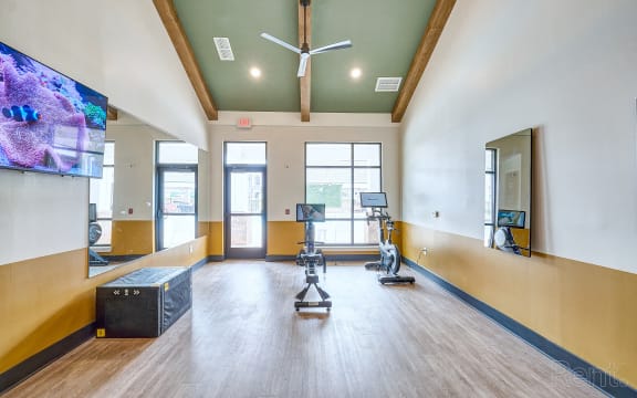 the preserve at ballantyne commons fitness room with gym equipment