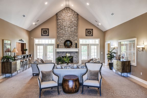 greystone-columbus-park-clubhouse
