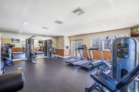 the gym at our apartments has cardio equipment and weights