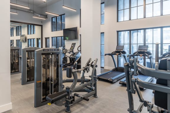 a gym with treadmills and other exercise equipment at Leena Plantation, Plantation Florida