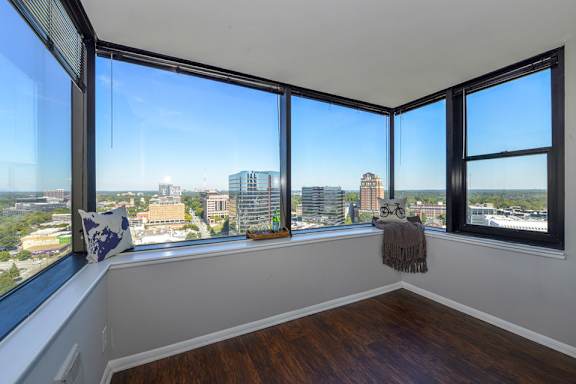 Sunroom at Greystone Pointe, Knoxville