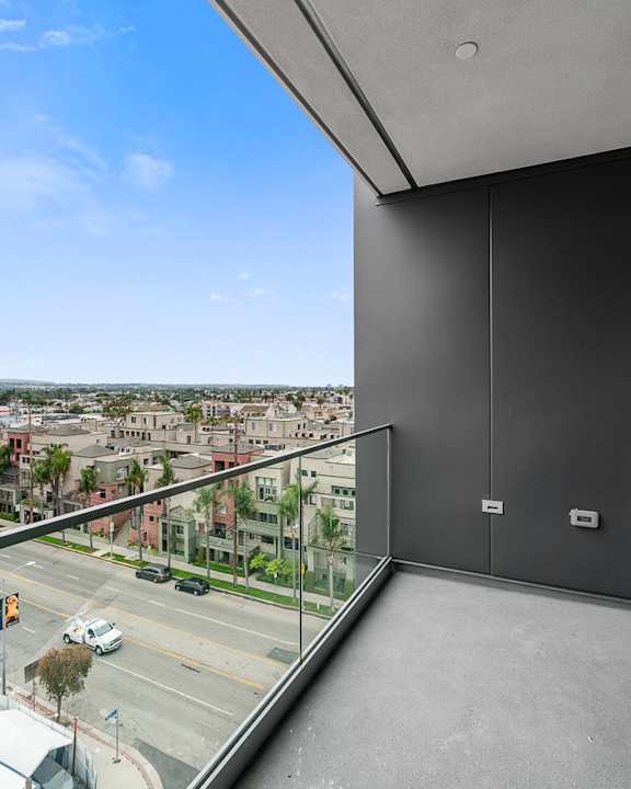 B3 - Balcony with Southern views
