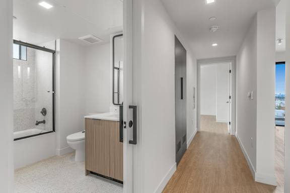 E2 - Hallway access to bathroom