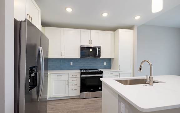 Modular Kitchen at Imperial Crossing Luxury Apartment Homes, Bonita Springs, Florida