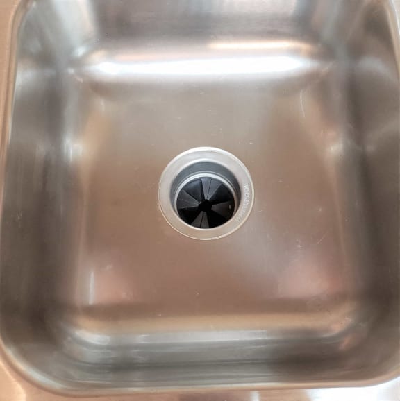 Disposal at Stone Ridge Apartment Homes, Mobile