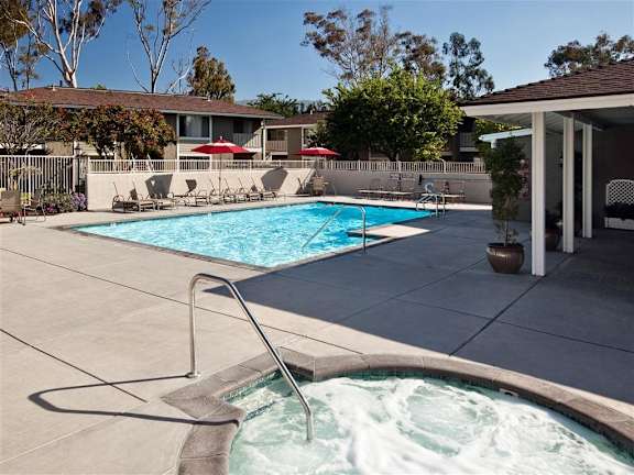 Relaxing Swimming Pool at Patterson Place Apartments, Towbes, California