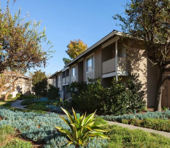 Apartment Building at Patterson Place, Santa Barbara