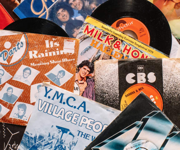 Magazines at Cypress Meadows Senior Apartments, California, 93003