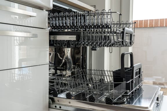 dishwasher at Oceanwood Apartments, Lompoc, CA