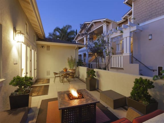 Lovely Courtyard at Ralston Courtyards, California
