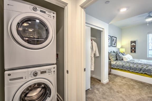 In Home Full Size Washer And Dryer at Metro Gateway, Riverside, 92503