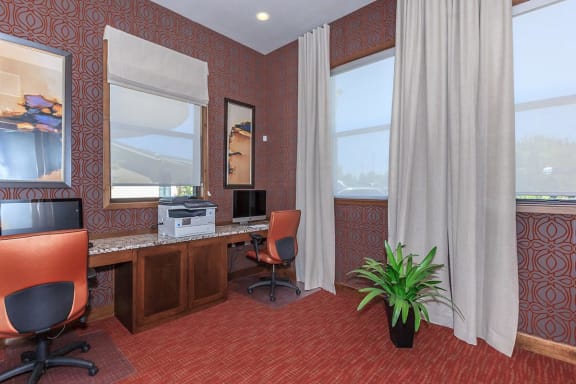 Home decor at Prairie Creek Apartments & Townhomes, Kansas, 66219