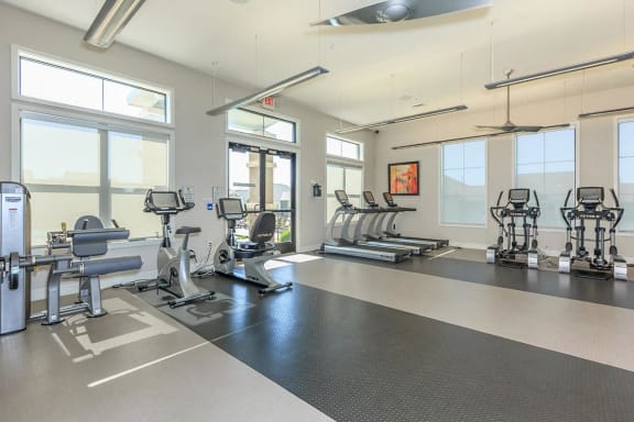 Fitness 1 at Prairie Creek Apartments & Townhomes, Lenexa