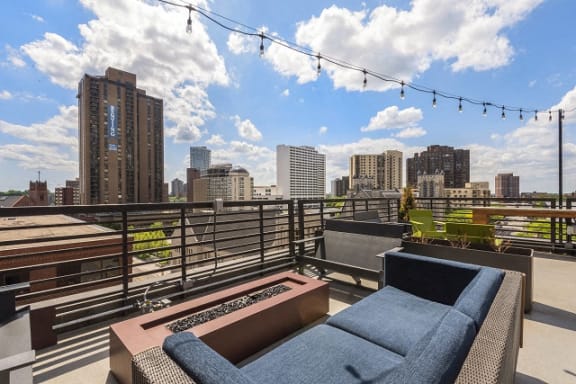 Rentable Rooftop Terrace at Bolero Flats Apartments, Minneapolis, 55403