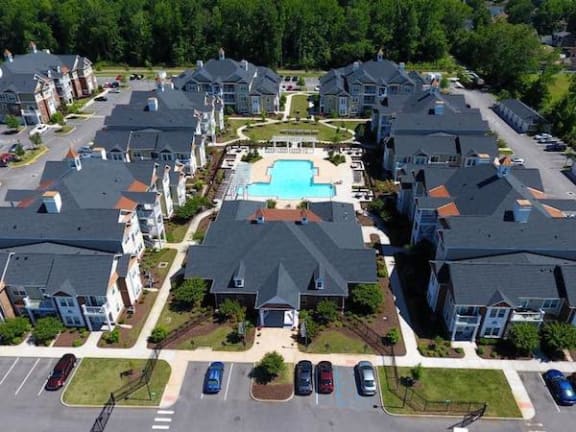 Aerial shot of Fenwick manor community at Fenwyck Manor Apartments, Chesapeake, 23320