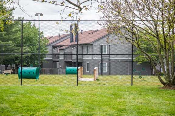 Pet Park at Woodbridge Apartments, Louisville