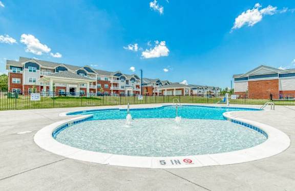 Pool With Fountains at Killian Terrace Apartments, Columbia, SC