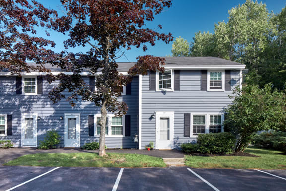 Yarmouth Green Apartment Homes | Apartment and Community Amenities