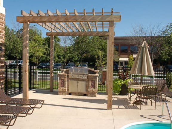 Built-In, Commercial-grade Gas Grill and Grilling Area at Liberty Crossing Apartments, OH