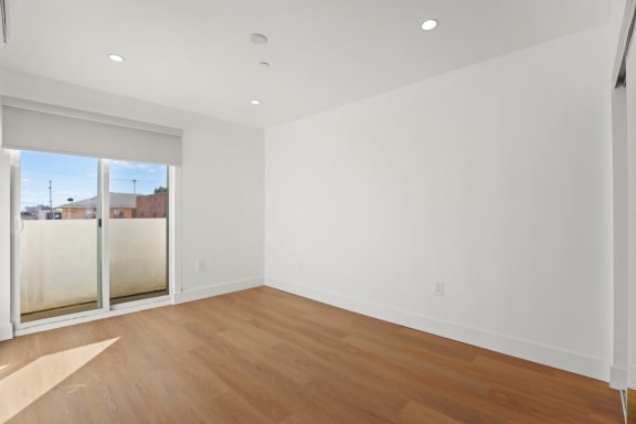 Hall Bedroom with Patio