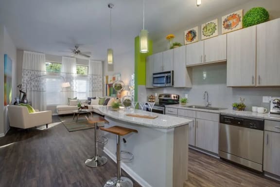 Fitted Kitchen With Island Dining at The Ivy Residences at Health Village, Orlando, 32804