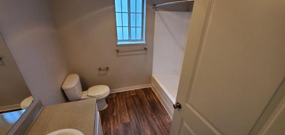 Second Full Bath upstairs in Waterleaf unit